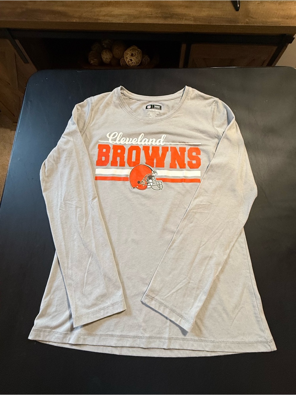 NFL Team Apparel Cleveland Browns Ladies Size Large